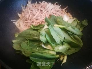 Grilled Dried Shreds of Dried Shrimps and Green Vegetables recipe