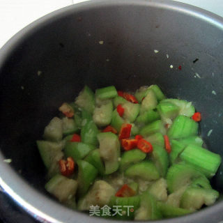Have You Tried Using The Electric Pressure Cooker to Braise Loofah ------ Qing Braised Loofah recipe