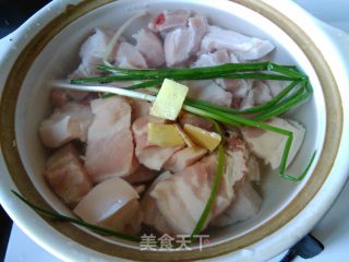 【shanghai】roast Pork with Dried Bamboo Shoots recipe