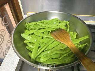 Braised Kidney Beans with Ribs recipe