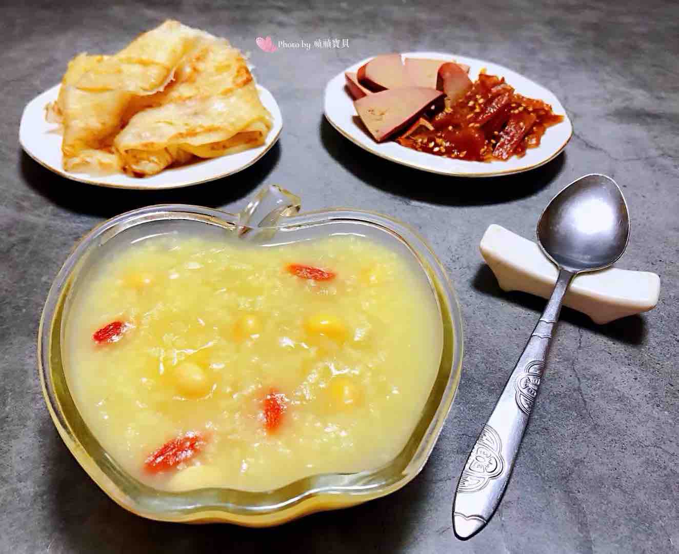 Tremella, Soybean, Wolfberry Millet Congee recipe