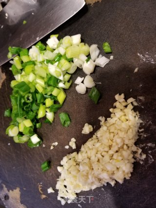 Stir-fried Hor Fun with Green Vegetables and Shrimp recipe