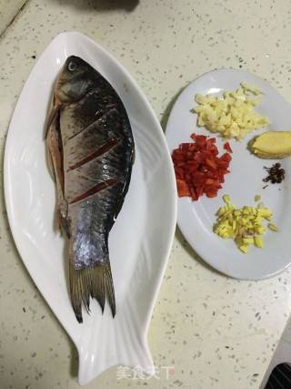 Braised Crucian Carp recipe