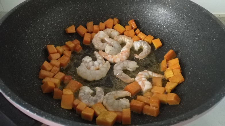 Pumpkin and Shrimp Braised Rice recipe