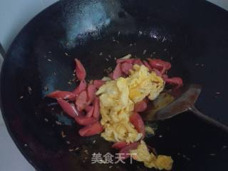 Scrambled Eggs with Cumin Sausage recipe