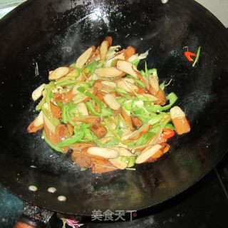 Spicy Stir-fried Vegetarian Chicken recipe