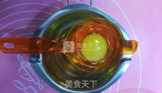 Cantonese-style Coconut Milk Fragrant Mooncakes recipe