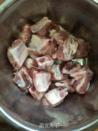 Steamed Taro with Chopped Pepper Ribs recipe