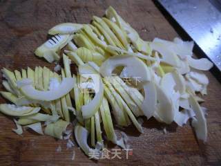 Fried Bamboo Shoots with Bacon and Yuba recipe