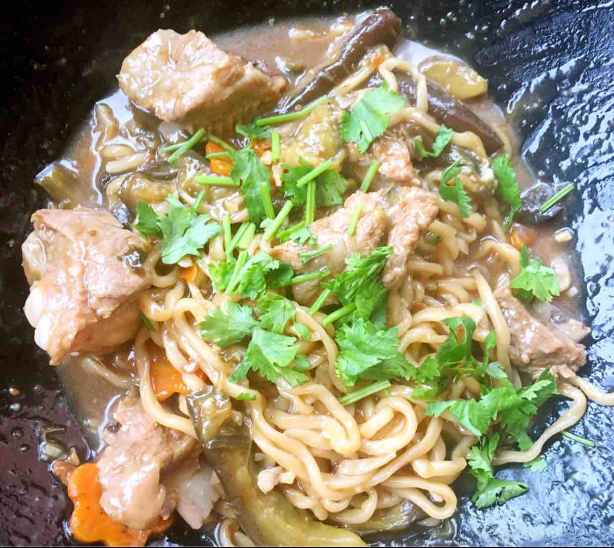 Braised Noodles with Spare Ribs and Eggplant recipe