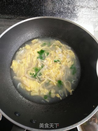 Tofu and Egg Soup recipe