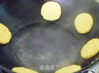 [easy-made Patterned Cakes] Delicious Country Characteristics---corn Paste Cakes recipe