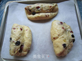Bread that is Only Made Once A Year-stollen for Christmas recipe