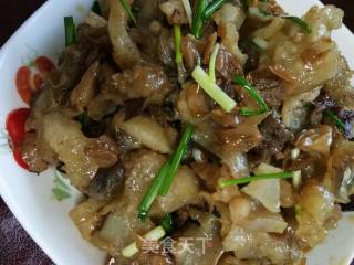 Stir-fried Beef Tendon with White Pepper recipe