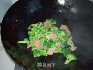 #下饭菜#ham Broccoli recipe