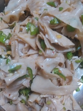 Green Pepper Mixed with Bean Curd recipe