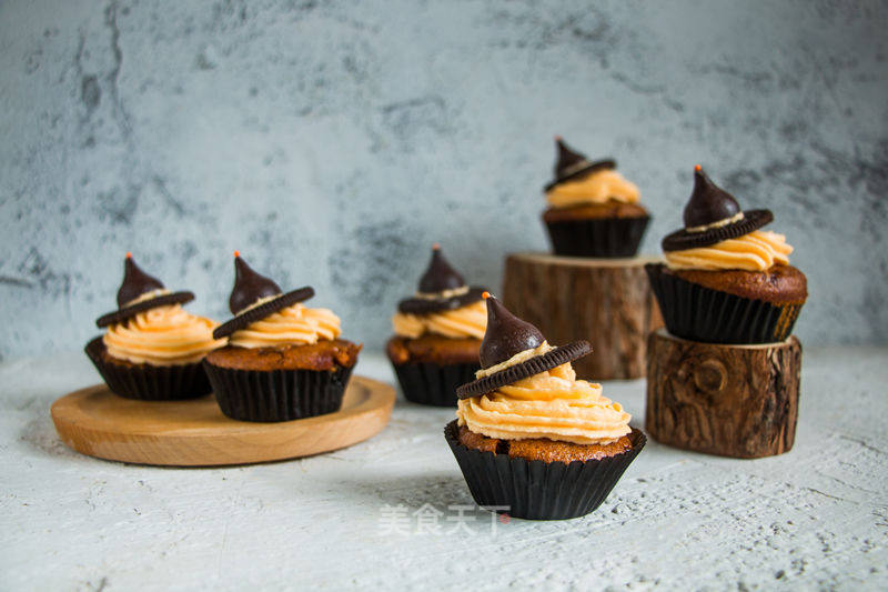 Halloween Cupcakes-witch's Little Hat recipe