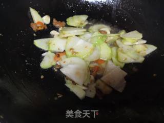 Chayote Stir-fried Chinese Cabbage recipe