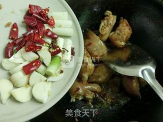 Homemade Potato Roast Pork Feet recipe