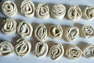 Fried Noodles and Fried Oil Rolls recipe