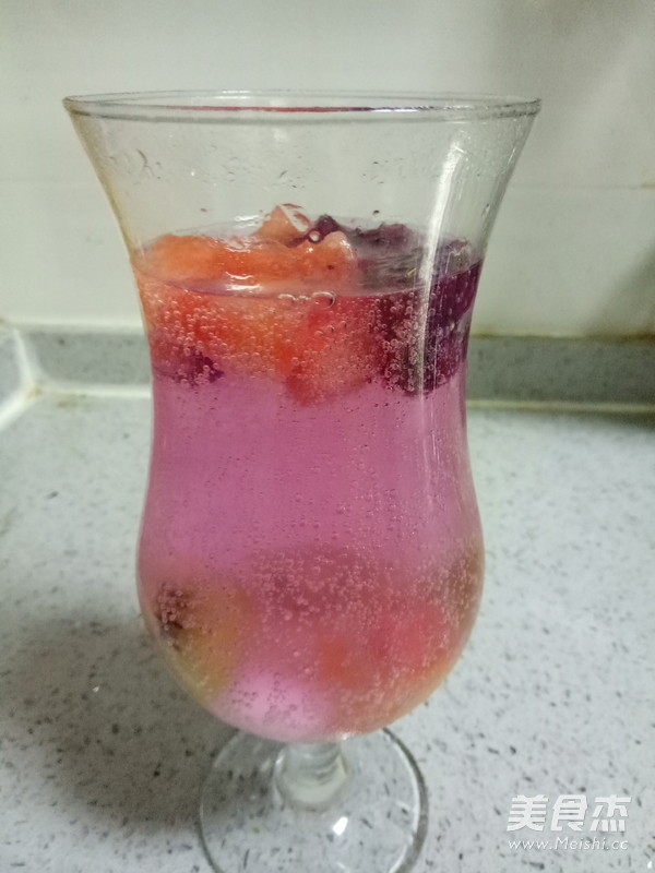 Romantic Fruit Berry Cocktail recipe