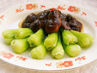 Braised Rapeseed with Mushrooms recipe
