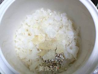 Wolfberry Tremella Soup----sky Dgzn22-22bwg Cloud Intelligent Waterproof Electric Stew Pot Experience recipe