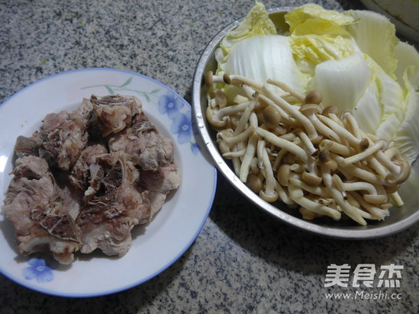 Crab Mushroom and Cabbage Keel Soup recipe