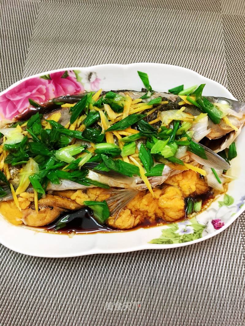 Steamed Crucian Carp recipe