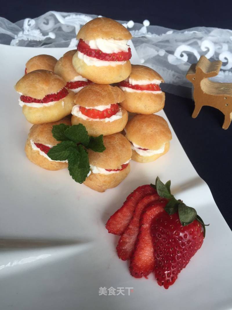 Strawberry Cream Puffs recipe