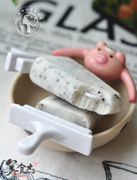 Dragon Fruit Cream Ice Cream recipe
