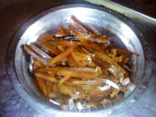 Stir-fried Shredded Pork with Rose Head Vegetables recipe