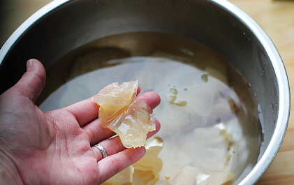 Hot and Sour Jellyfish Head recipe