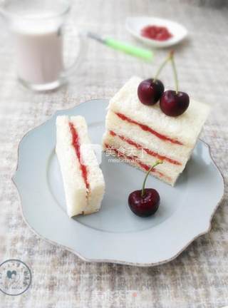 #aca烤明星大赛#~cherry Sauce Sandwich Bread recipe