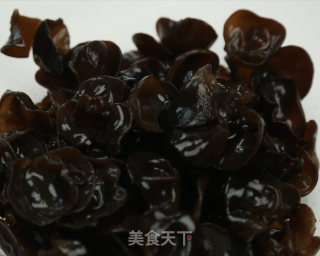 Cold Fungus with Homemade Chili Oil recipe
