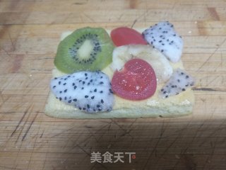 Fruit Chocolate Naked Cake recipe