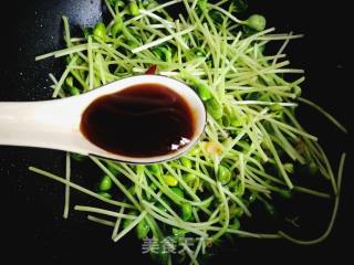 Quick-fried Bean Sprouts recipe