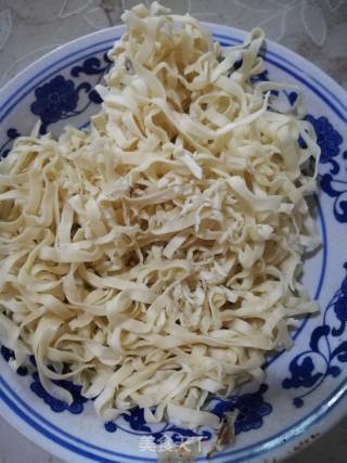 Three Silk Braised Noodles recipe