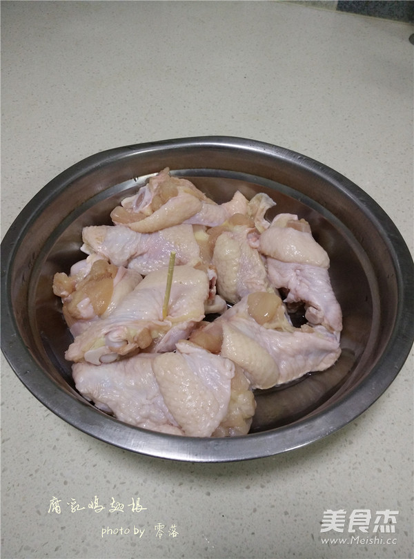 Fermented Bean Curd Chicken Wing Root recipe