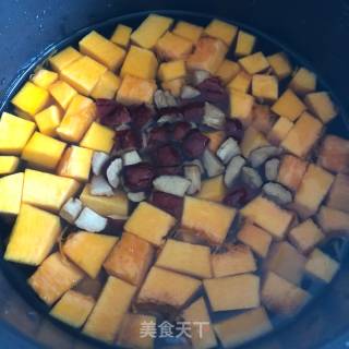 Pumpkin Red Date Millet Congee recipe