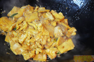 Happiness Food: The Best Partner for Calcium Supplementation and Roasted Tofu with Shrimp Skin recipe