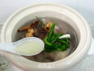 Lingzhi Pork Bone Soup recipe