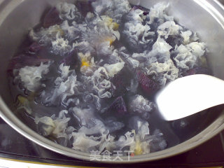 Purple Sweet Potato and Tremella Soup recipe