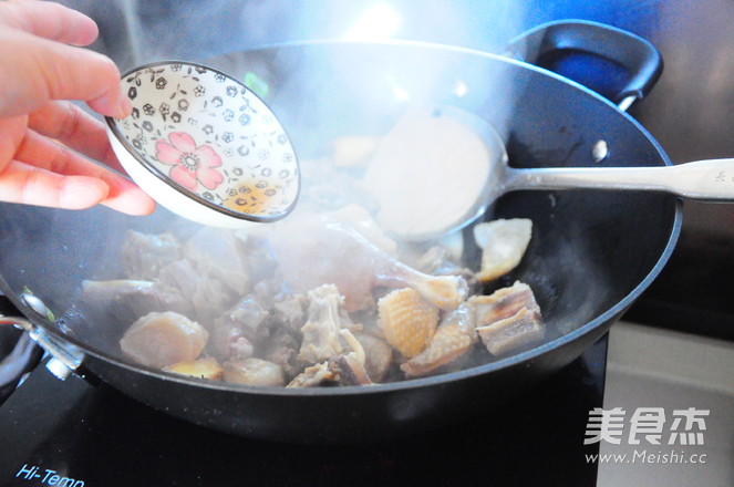 Lipu Taro Roasted Duck for Improving The Body's Immunity recipe