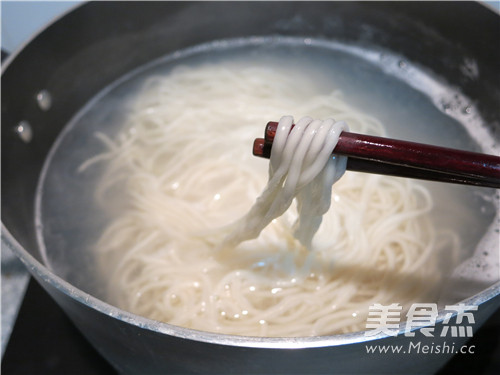 Wuhan Famous Foods Prematurely Hot Dry Noodles recipe