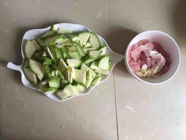 Zucchini Fried Pork recipe