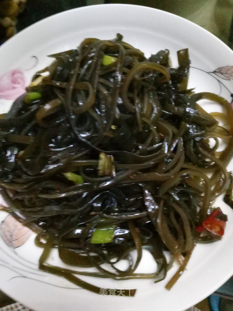 Hot and Sour Kelp Shreds recipe