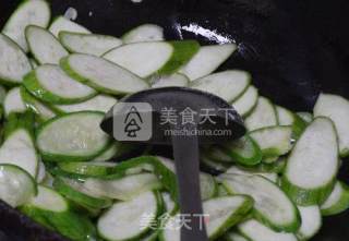 Stir-fried Loofah recipe