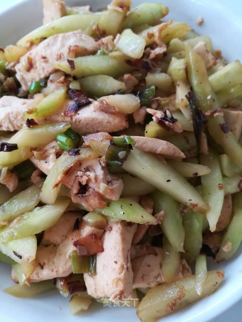 Cucumber Burnt Tofu recipe