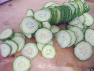 Scrambled Eggs with Cucumber recipe